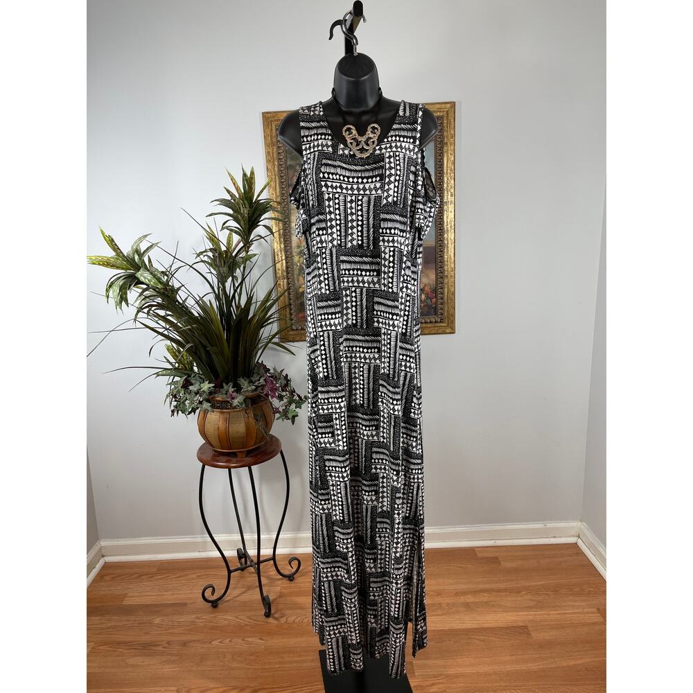 Design‎ History Missy Maxi Dress Women's Large Black White Geometric Minimalist
